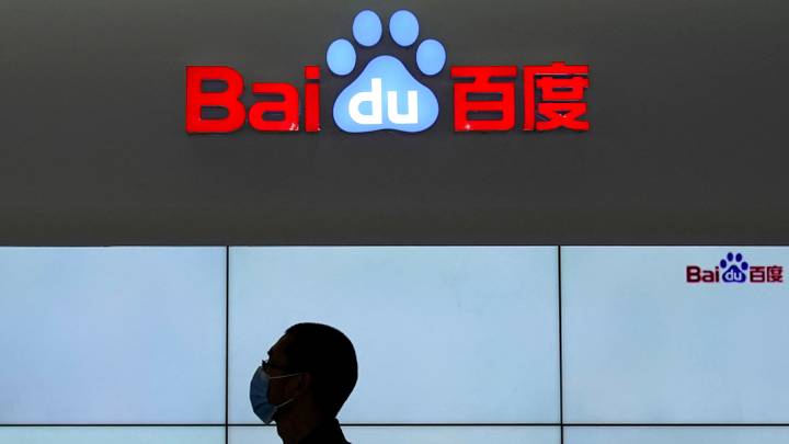 Chine: Baidu présente sa réponse à ChatGPT, son action dévisse