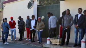 Retour samedi de près de 300 Ivoiriens et Maliens de Tunisie