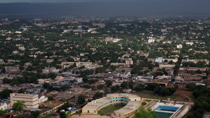 Mali : sept morts dans une attaque contre une entreprise de construction de route à Arhabou