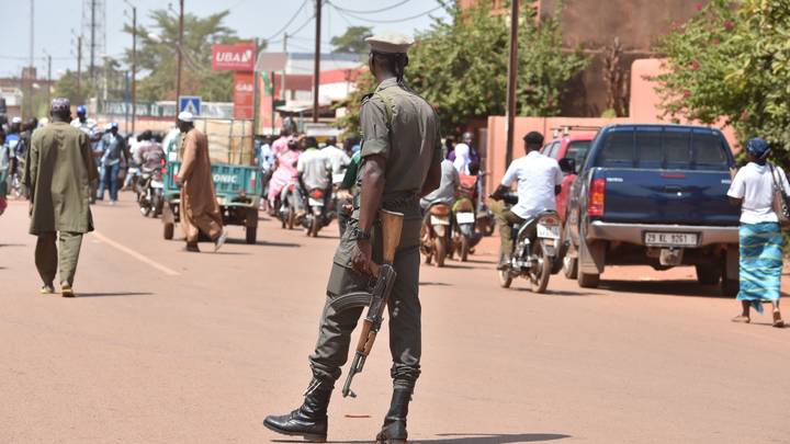 Burkina Faso: au moins 11 morts dans une embuscade