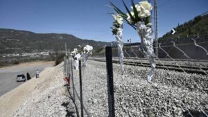 Collision de trains en Grèce: de "sérieux" manquements dans la sécurité