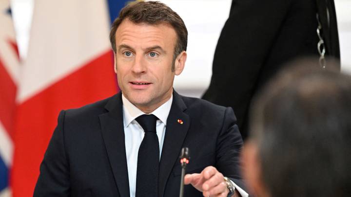 Réforme des retraites: Macron dit aux syndicats vouloir respecter le temps parlementaire