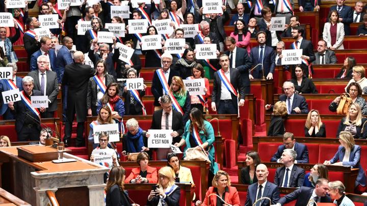 France: Borne reste en place, la motion de censure contre la réforme des retraites rejetée à 9 voix