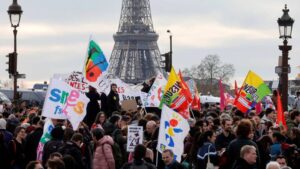 Réforme des retraites: nouvelle journée de contestation dans un climat tendu