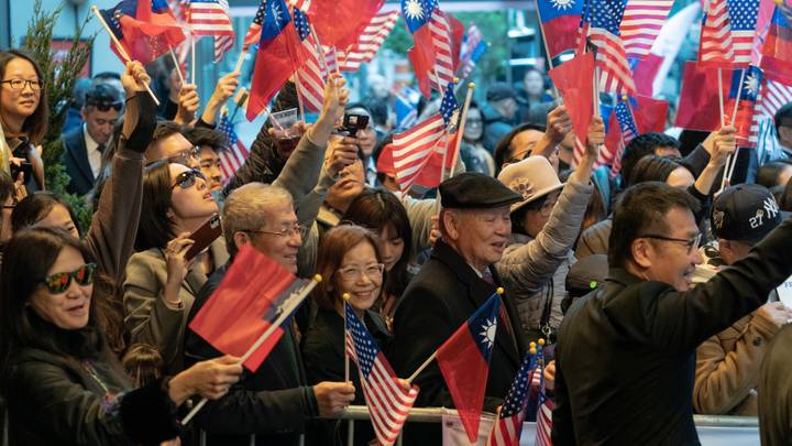 Pékin promet de "riposter" si la présidente taïwanaise rencontre un haut dirigeant américain