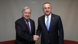 Projet Zéro Déchet : Le ministre turc des affaires étrangères s’entretient avec le SG de l'ONU