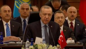 Erdogan: "Nous continuerons nos efforts pour ramener la Russie et l'Ukraine à la table des négociations"