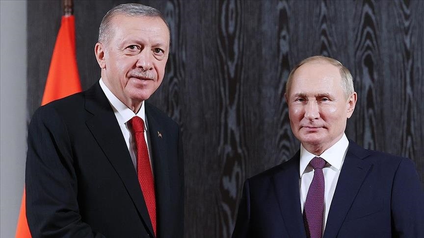 Erdogan discute avec Poutine de la guerre en Ukraine