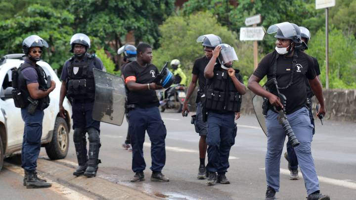 Opération anti-migrants à Mayotte: la France sème la "violence", accusent les Comores