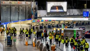 Allemagne: Trois aéroports à l'arrêt en raison d'un mouvement social