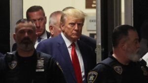 États-Unis: Trump plaide non coupable de 34 chefs d'accusation au pénal