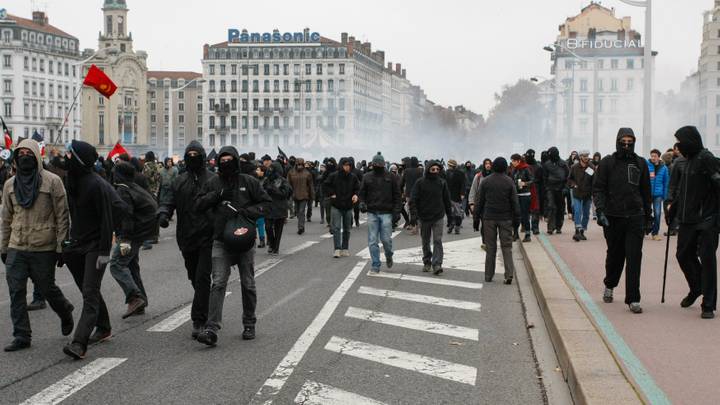 Eric Marlière : les formes et les orientations de la radicalisation sont multiples en France
