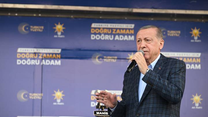 Erdogan: La Turquie va exporter sa voiture électrique indigène à partir de 2025