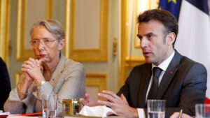 France: la Première ministre présente sa feuille de route, sans loi sur l'immigration