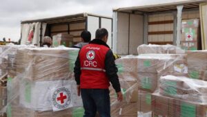 Un premier avion d'aide humanitaire a atterri au Soudan