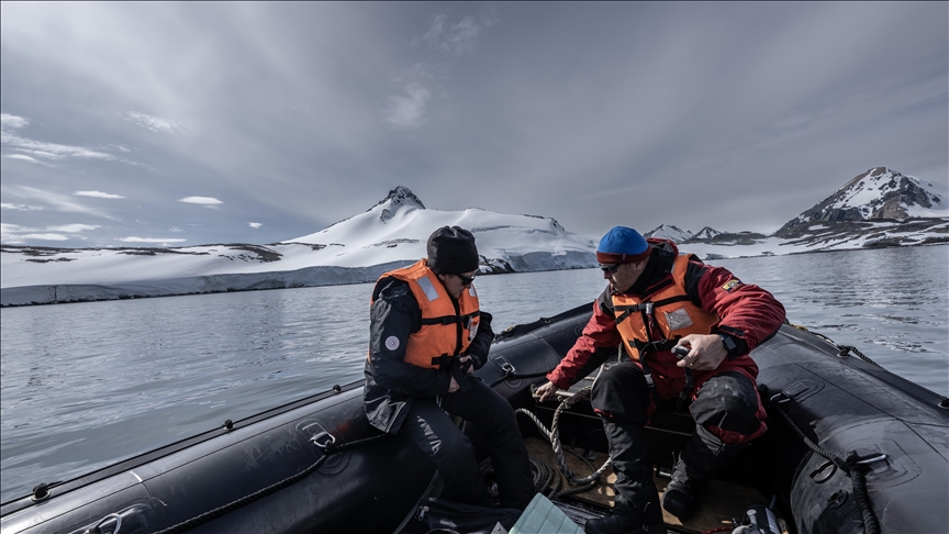 L'Antarctique: un laboratoire pour les scientifiques turcs