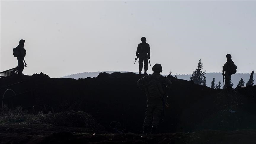 Ministère turc de la Défense : 4 soldats turcs blessés lors d'attaques terroristes dans le nord de la Syrie