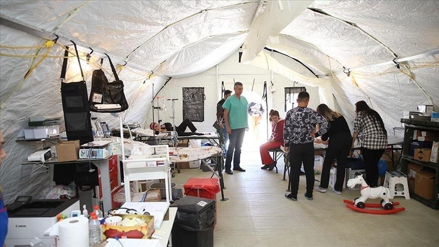 Türkiye : l'hôpital de campagne américain continue d'aider les victimes du séisme à Hatay