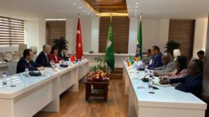Le vice-ministre turc des Affaires étrangères en Éthiopie pour des entretiens