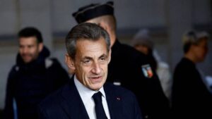 Sarkozy condamné à trois ans de prison dont un an ferme dans l'affaire des "écoutes"