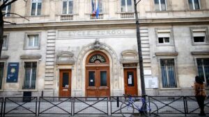 France: polémique sur une évaluation de l'absentéisme scolaire durant l'Aïd