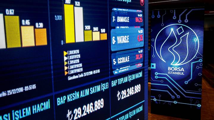 Turquie: Les indices boursiers en hausse de plus de 2,5% à l'ouverture de lundi
