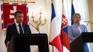 Macron réclame des garanties de sécurité pour l'Ukraine à l'Otan