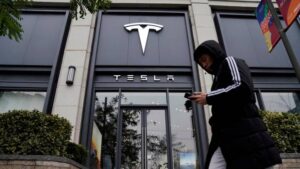 Tesla va rappeler plus de 1,1 million de voitures fabriquées à l'étranger et en Chine