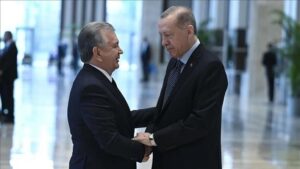 Le président ouzbek félicite Erdogan pour sa victoire à l'élection présidentielle
