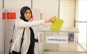 Présidentielle turque: Les électeurs se rendent aux urnes au Qatar