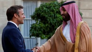 Tête à tête à l'Elysée entre Macron et le prince héritier saoudien
