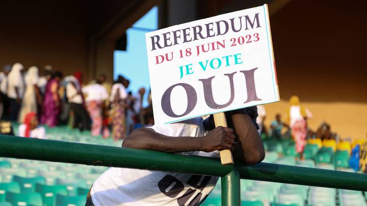 Référendum constitutionnel au Mali : le “oui” l’emporte avec 97% des voix