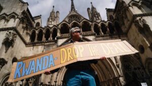 Royaume-Uni: la Cour d'appel juge illégal le transfert de demandeurs d'asile vers le Rwanda