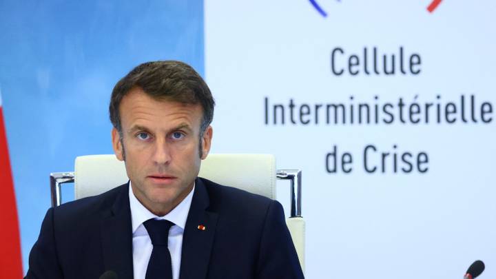 Mort de Nahel: Macron appelle les parents à la responsabilité et accuse les réseaux sociaux