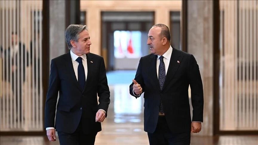 Cavusoglu et Blinken discutent du renforcement de la coopération entre les deux pays