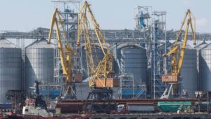Ukraine: Des "infrastructures portuaires" endommagées après une attaque de missiles sur Odessa