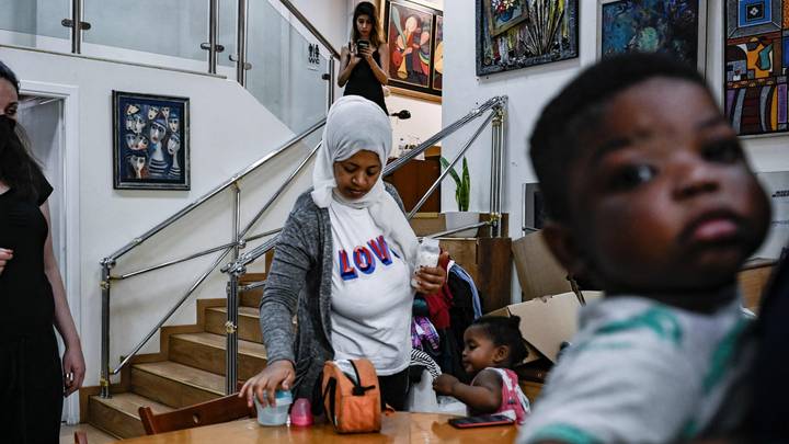 A Athènes, des migrants dépendants de l'aide alimentaire pour manger à leur faim