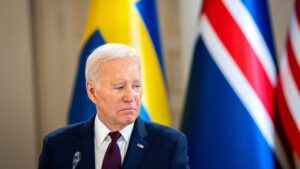 Ukraine: Biden juge que Poutine "a déjà perdu la guerre" et finira par négocier