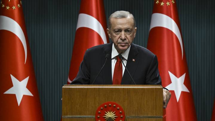 Erdogan: “La Turquie attache une grande importance au développement de son industrie de défense”