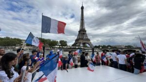 Paris 2024: les Français entament le sprint final entre scepticisme et optimisme