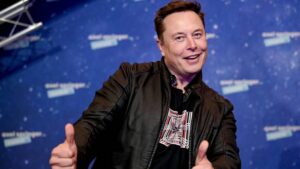 Une ancienne responsable de Twitter décrit Elon Musk comme "lunatique"