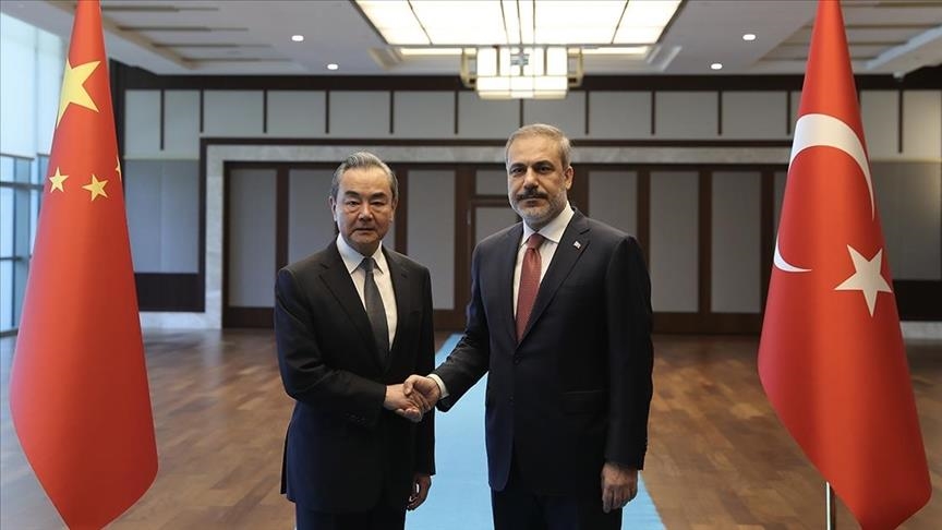 Türkiye : Le Chef de la diplomatie turque Hakan Fidan rencontre son homologue chinois Wang Yi