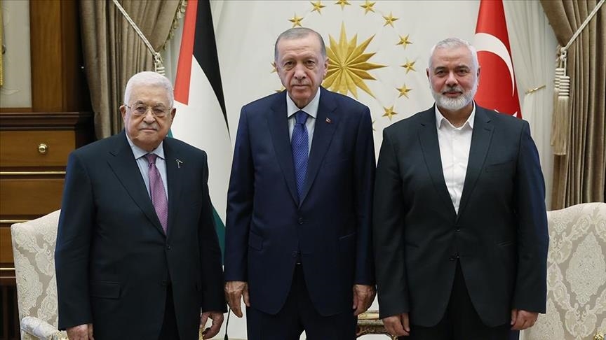 Türkiye: Erdogan rencontre Mahmoud Abbas et Ismail Haniyeh