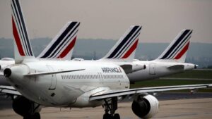 Air France prolonge la suspension de ses liaisons avec le Mali et le Burkina Faso