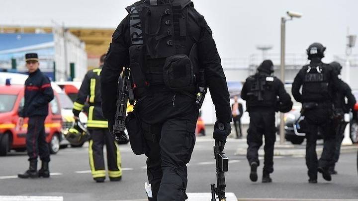 France : trois policiers d'élite mis en examen après l’affaire Mohamed à Marseille