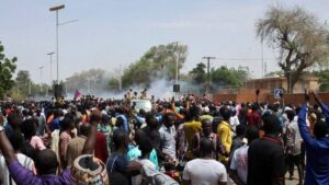 Le Mali et le Burkina soutiennent le Niger face à toute menace d'intervention militaire