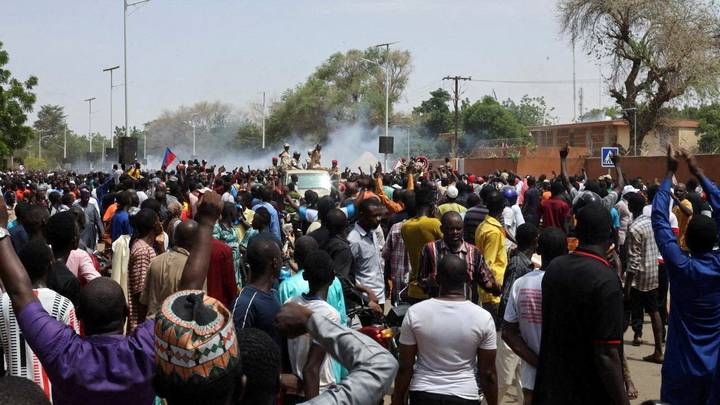 Niger: la France va évacuer ses ressortissants et des Européens