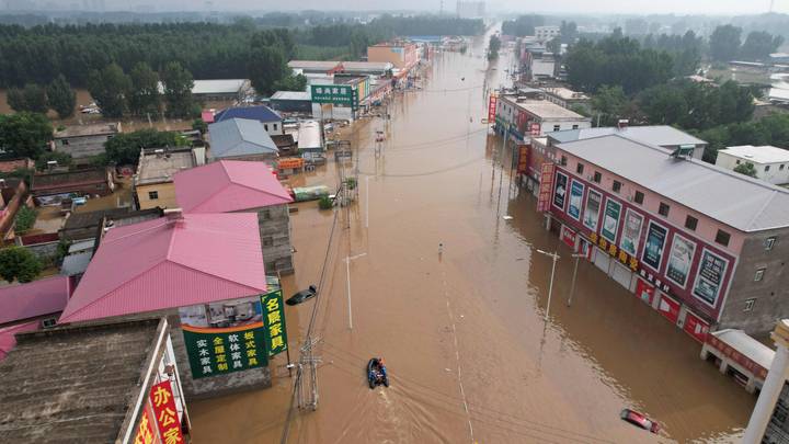 Inondations meurtrières en Chine: Pékin connaît son plus fort déluge depuis 140 ans