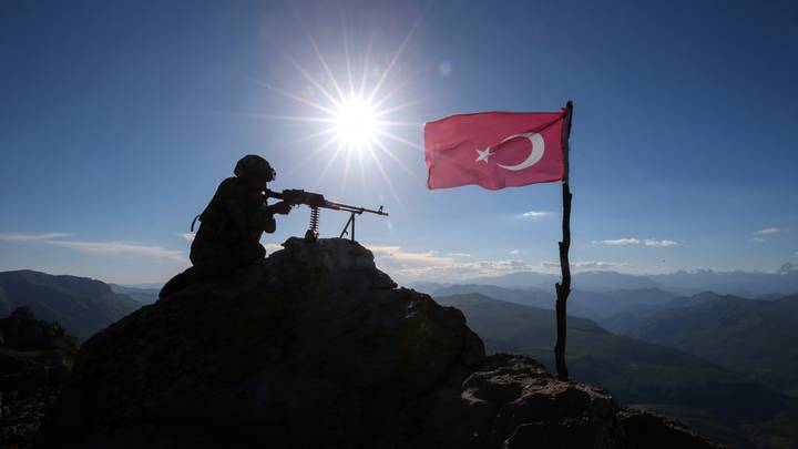 Les services de renseignement turcs neutralisent le terroriste Yilmaz Bayram dans le nord de l'Irak
