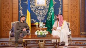 L’Arabie saoudite accueille des discussions pour un plan de paix en Ukraine